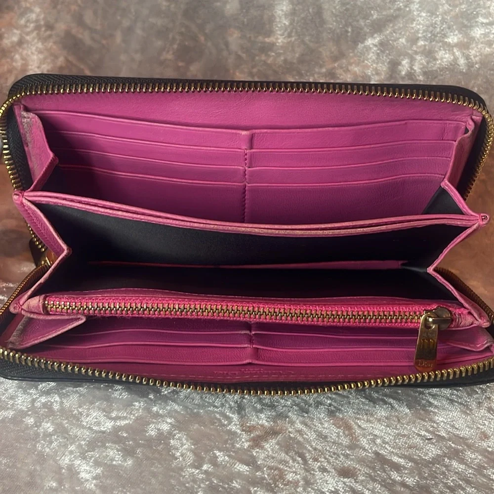 Christian Dior Diorissimo Embossed Glossy Patent Leather Long Zip Wallet Black